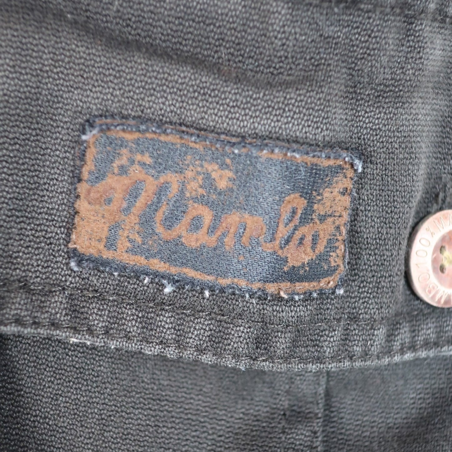VINTAGE MAMBO CARGO SHORTS - 38"