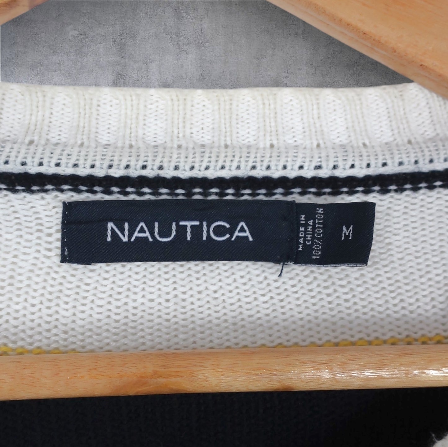 VINTAGE NAUTICA KNIT SWEATER - M