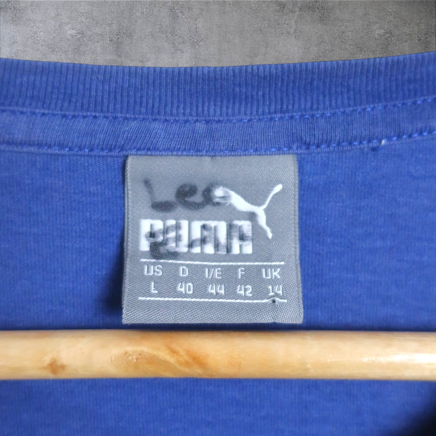 VINTAGE PUMA T-SHIRT - L