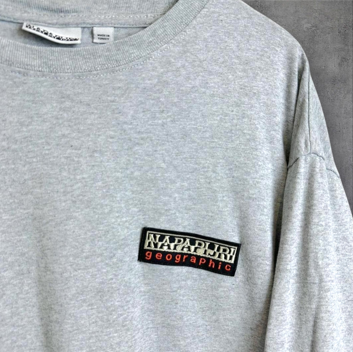 VINTAGE LONG-SLEEVE NAPAPIJRI T-SHIRT - M
