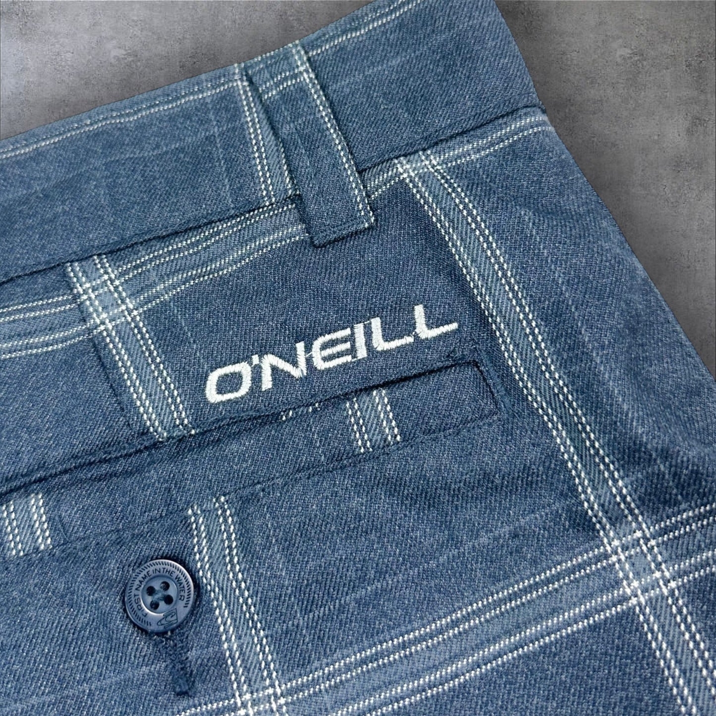 VINTAGE O'NEILL SHORTS - 38"