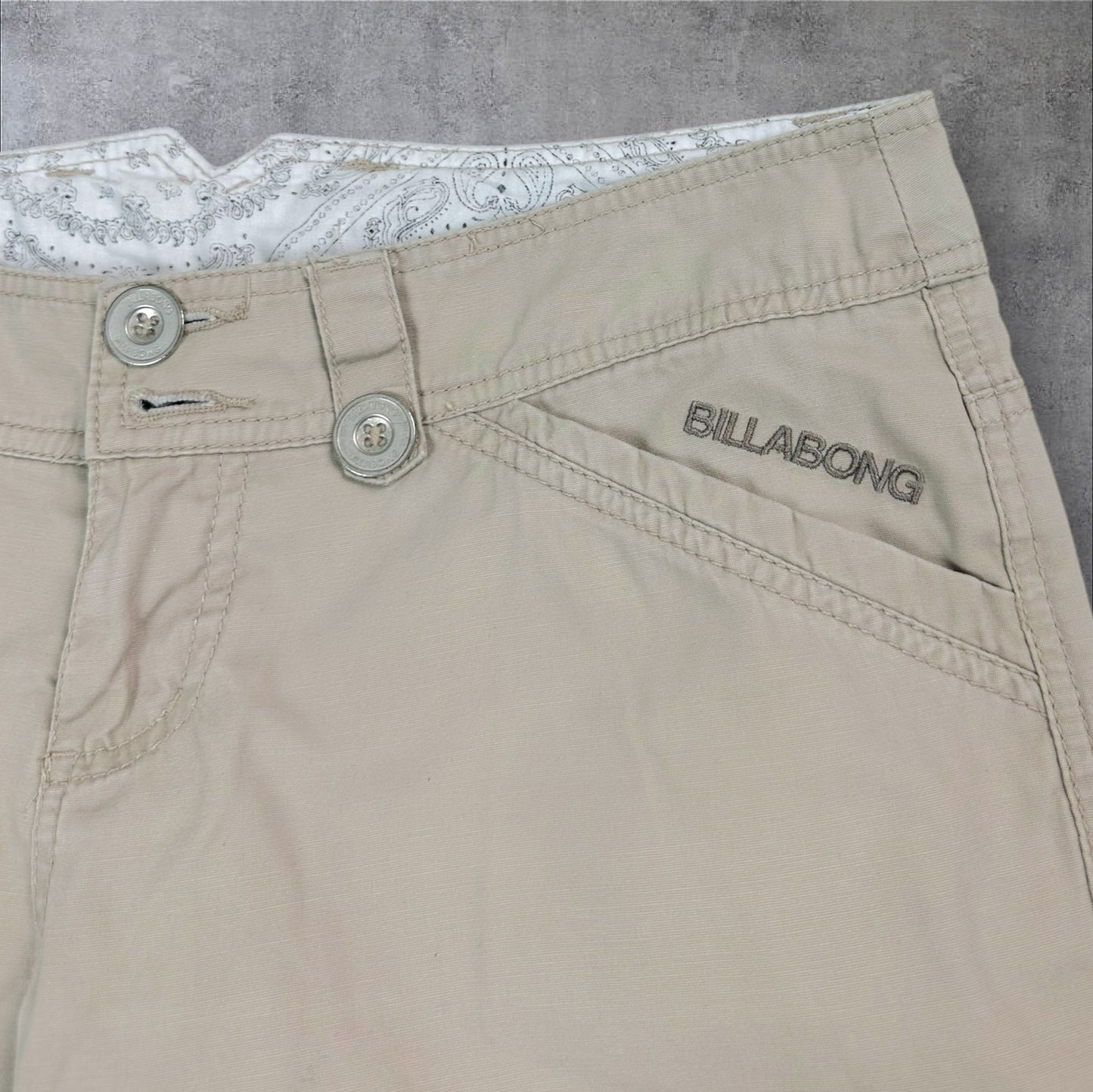 VINTAGE WMNS BILLABONG CARGO SHORTS - 10