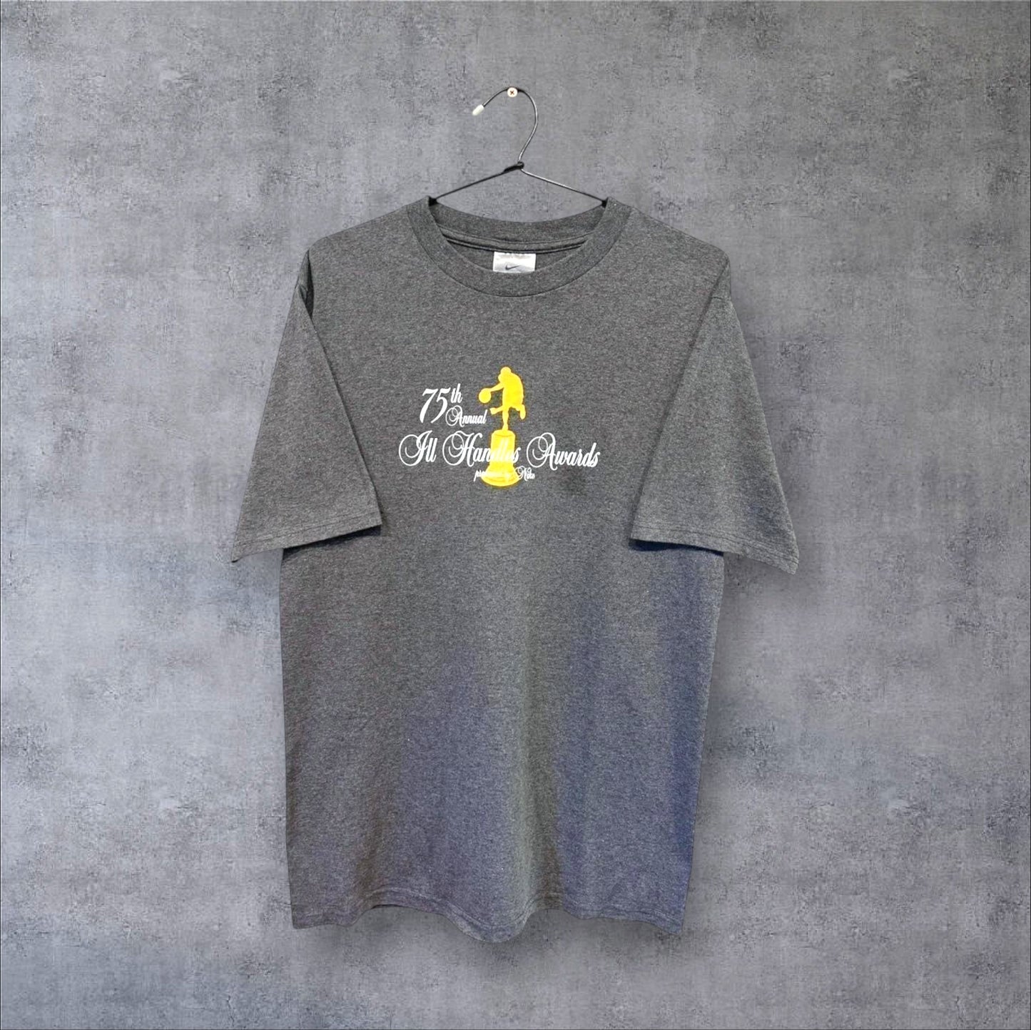 VINTAGE NIKE T-SHIRT - S/M