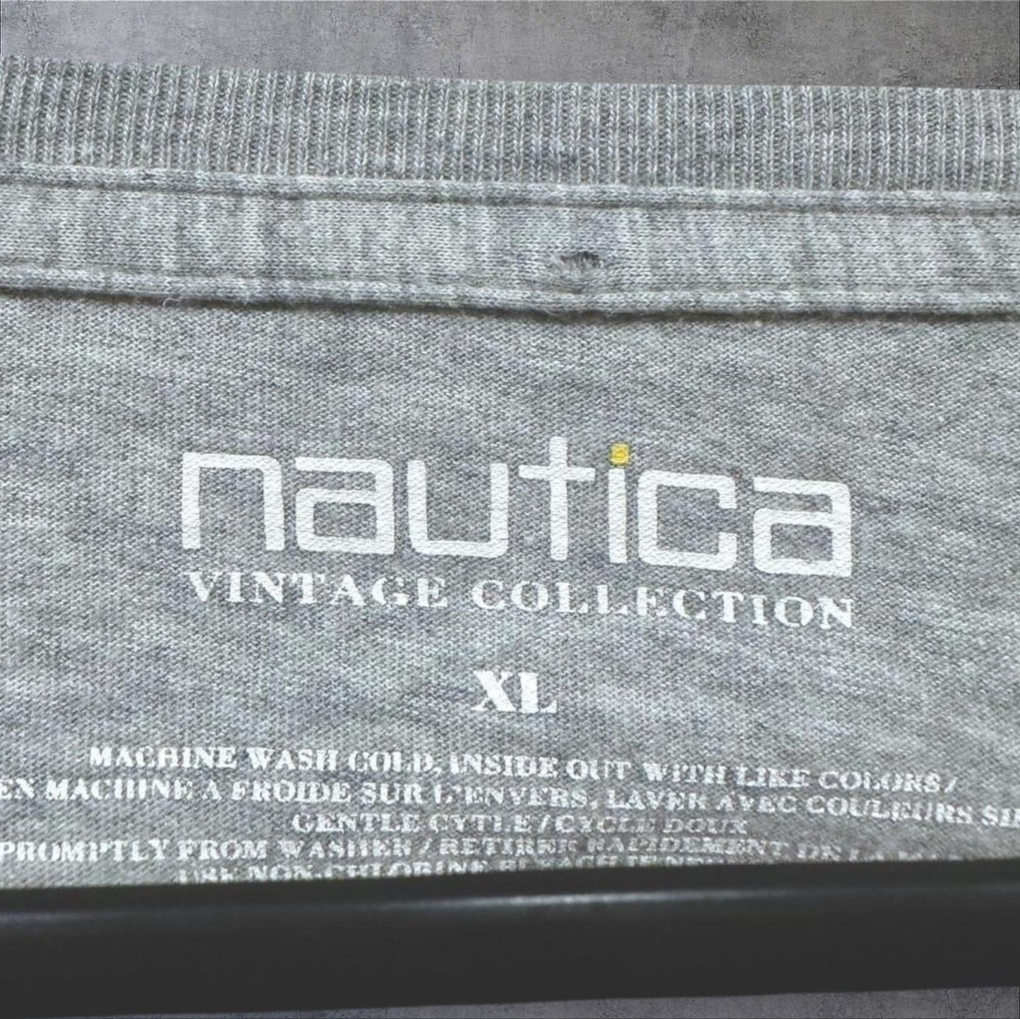 LONG-SLEEVE NAUTICA T-SHIRT - XL