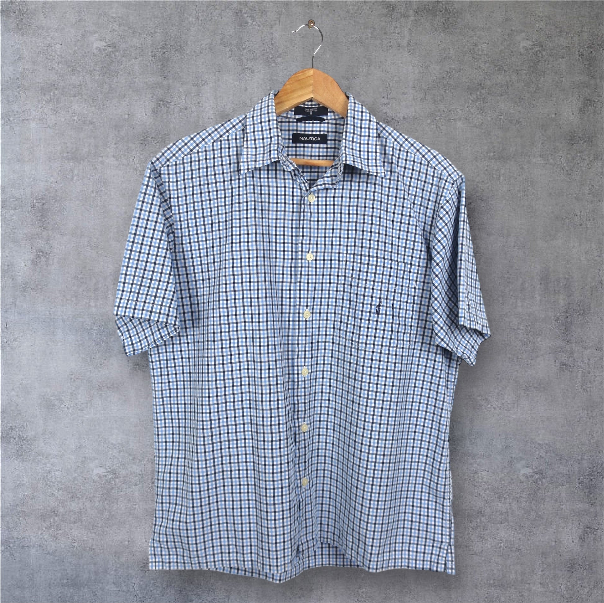 VINTAGE NAUTICA BUTTON-UP SHIRT - S