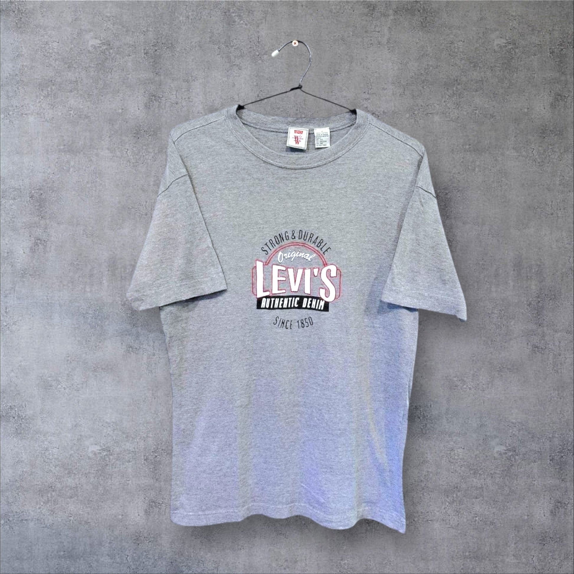 VINTAGE WMNS LEVI'S T-SHIRT - S