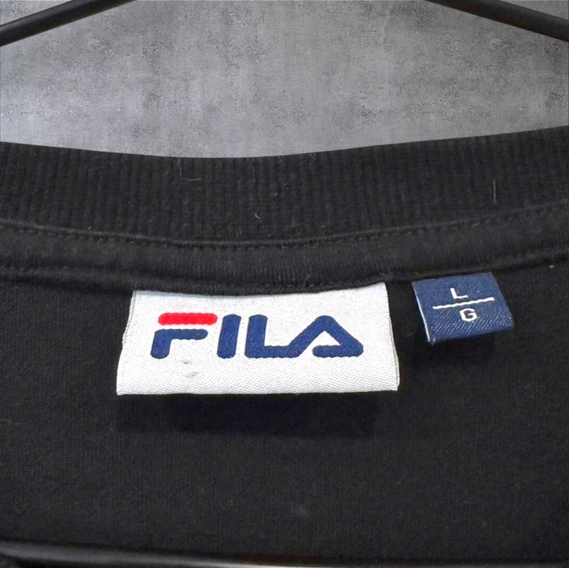 VINTAGE FILA T-SHIRT - L