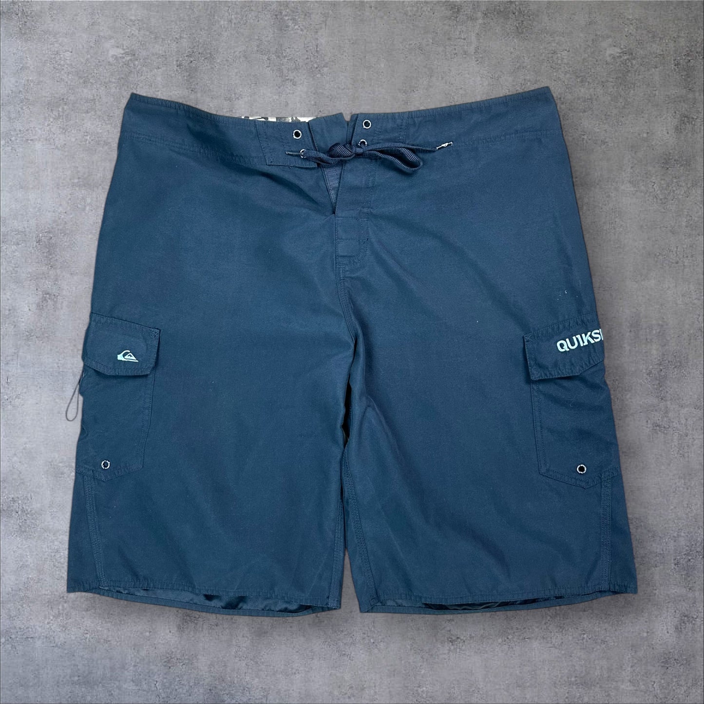 VINTAGE QUIKSILVER BOARD SHORTS - 40"