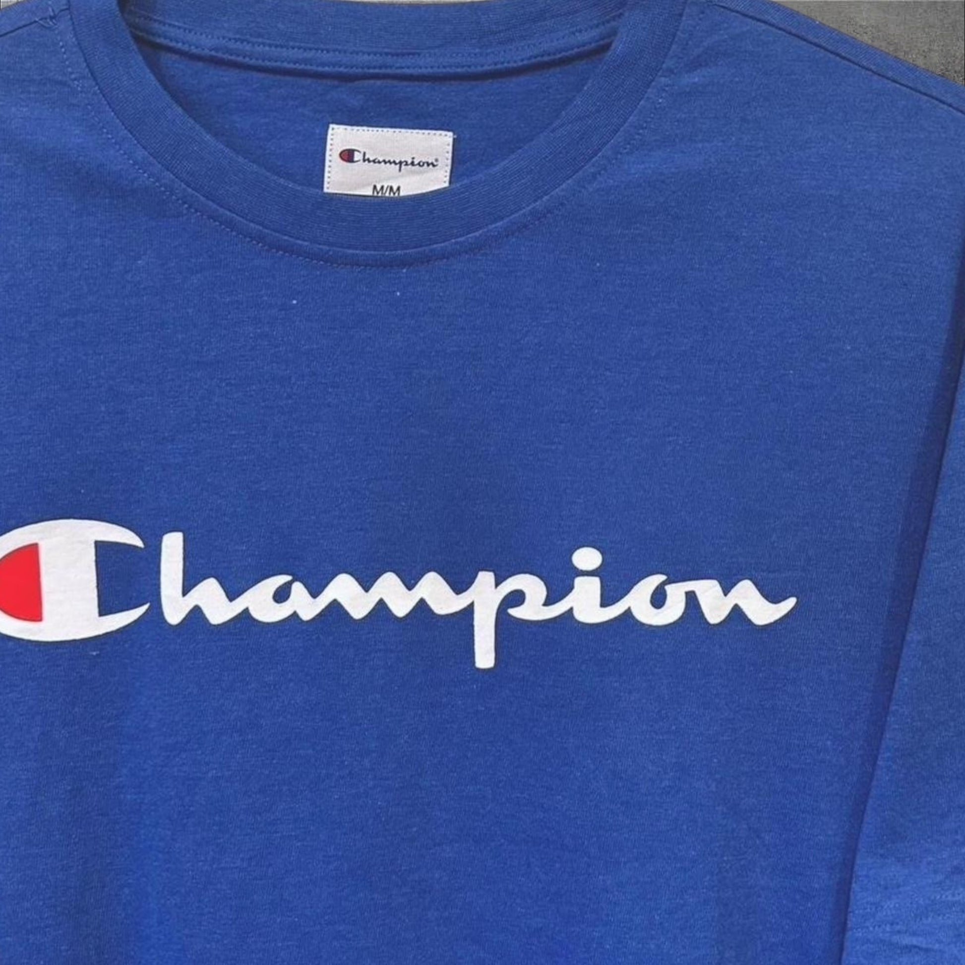 VINTAGE CHAMPION T-SHIRT - M