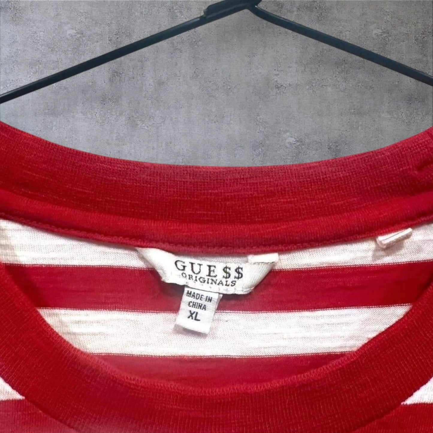 VINTAGE GUESS T-SHIRT - XL