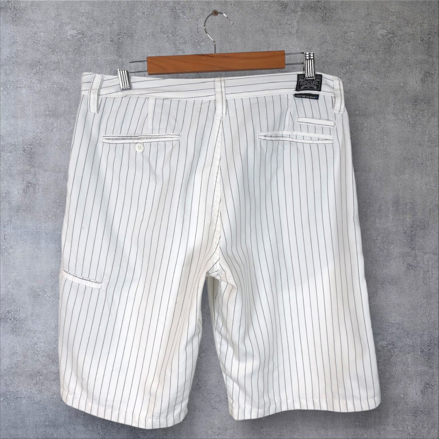 VINTAGE RIPCURL SHORTS - 34"