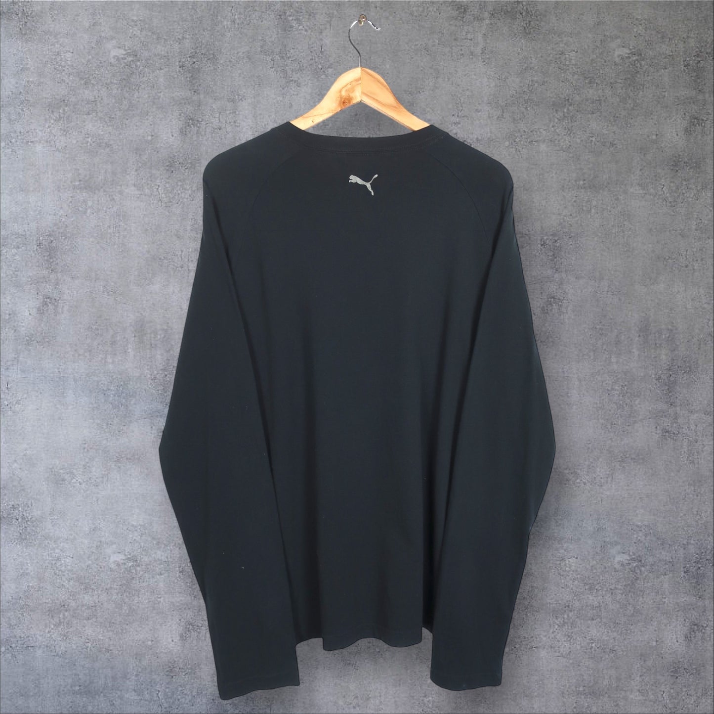 VINTAGE LONG-SLEEVE PUMA T-SHIRT - L