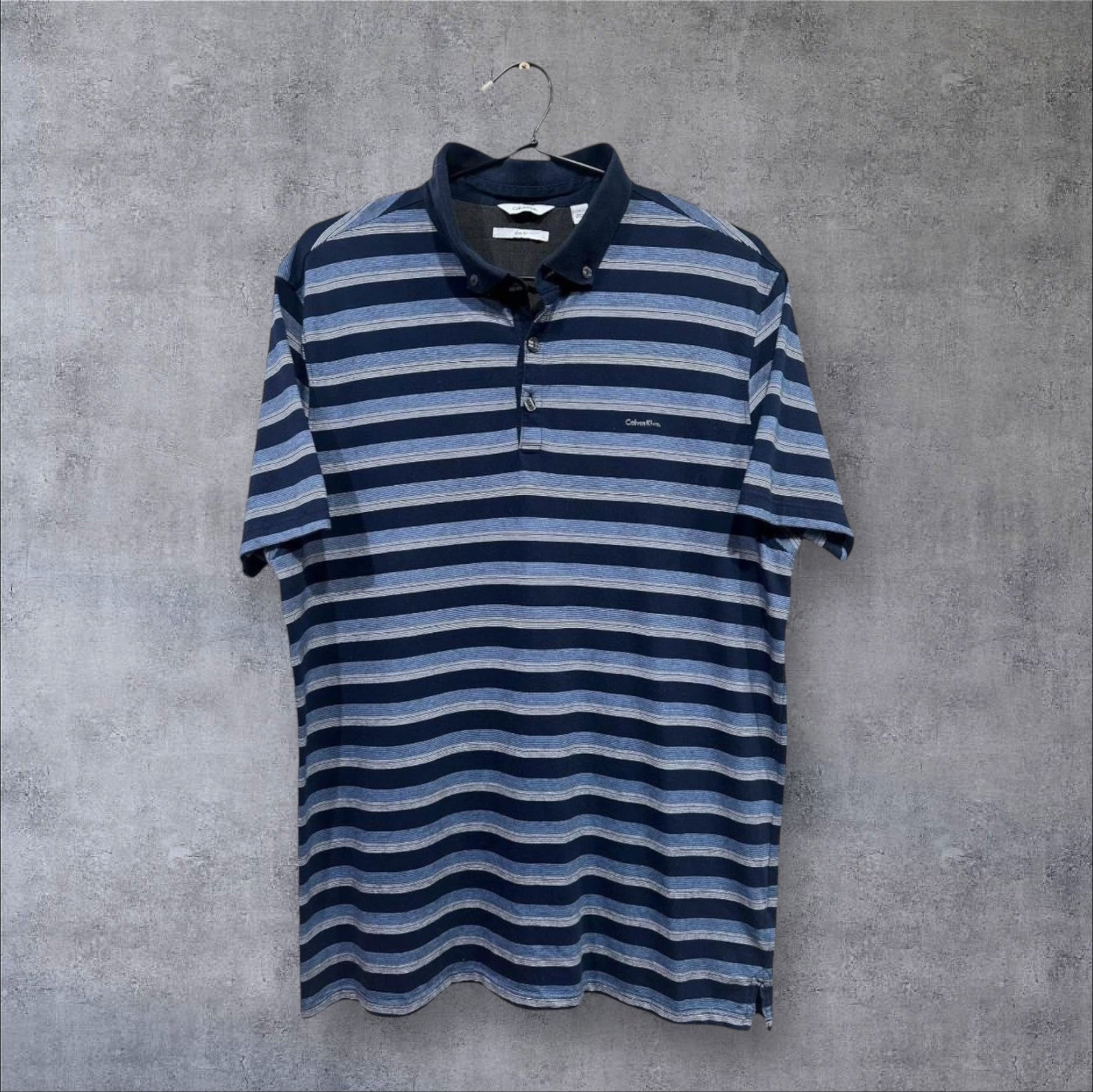 VINTAGE CALVIN KLEIN POLO SHIRT - L