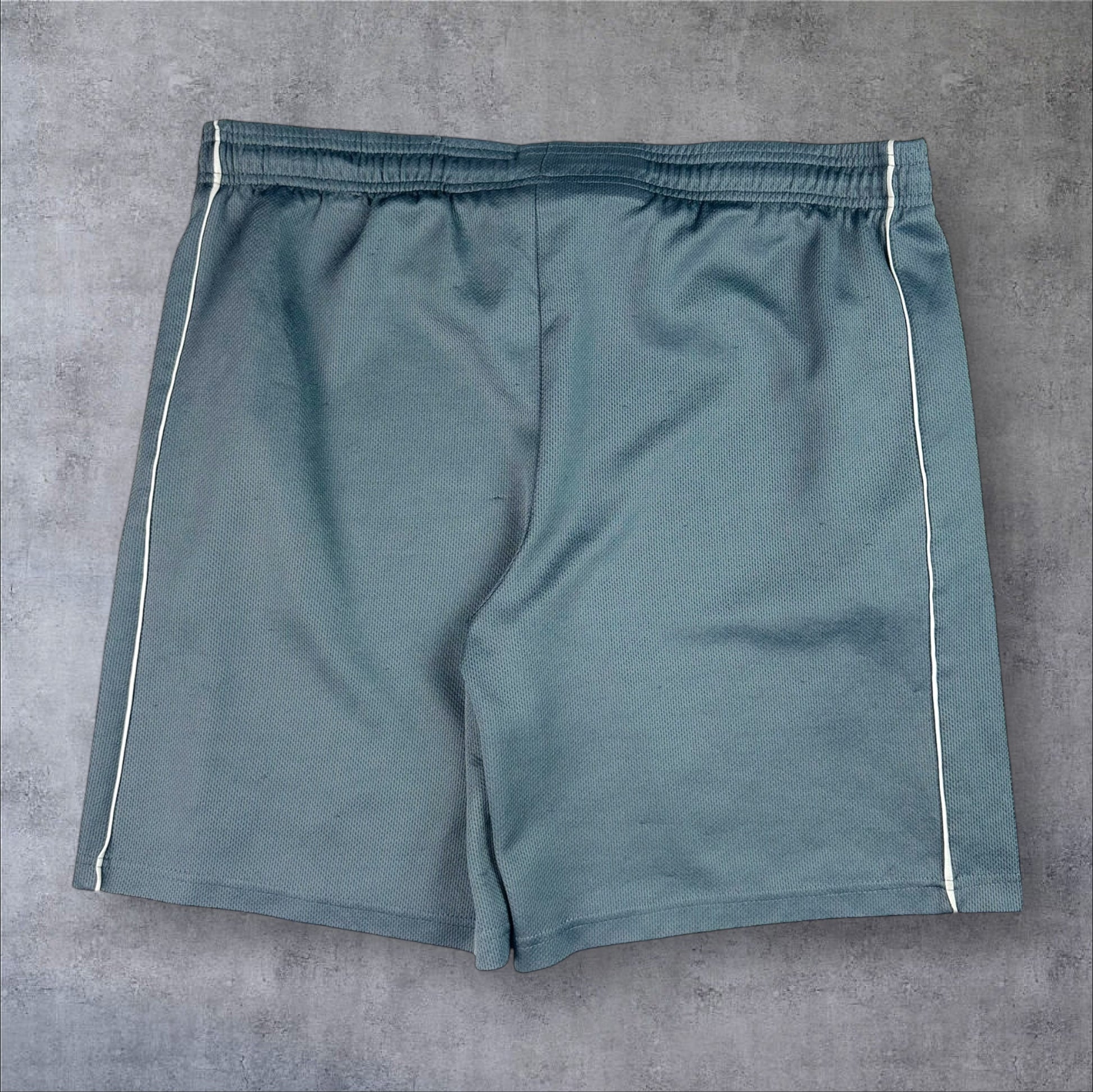 VINTAGE REEBOK TRACK SHORTS - L/XL