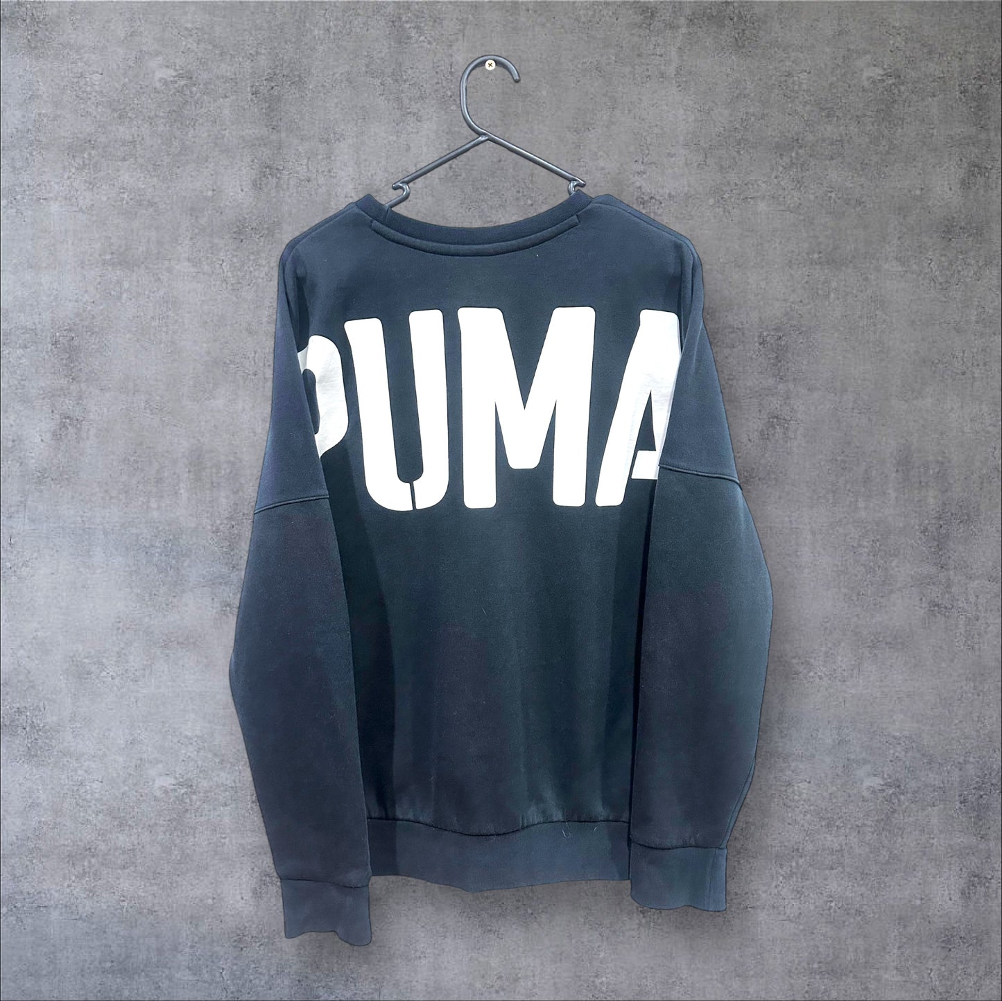 VINTAGE PUMA SWEATER - S/M