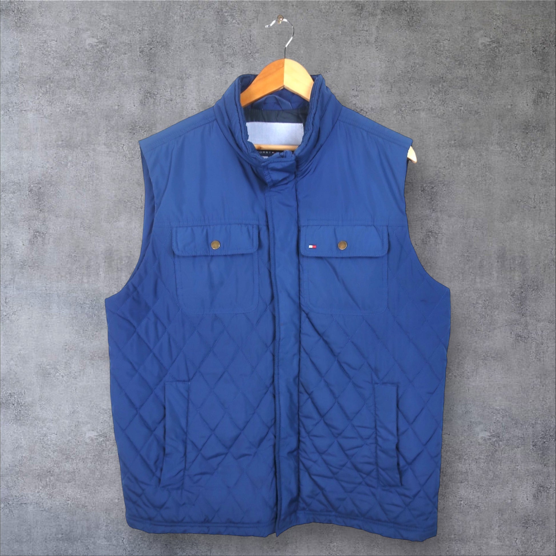 VINTAGE TOMMY HILFIGER PUFFER VEST - L