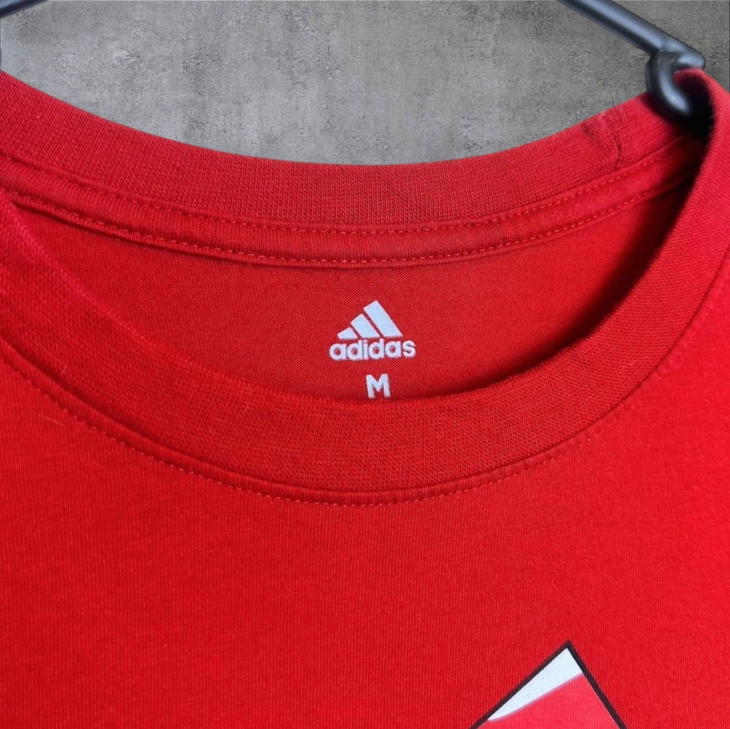 ADIDAS T-SHIRT - M