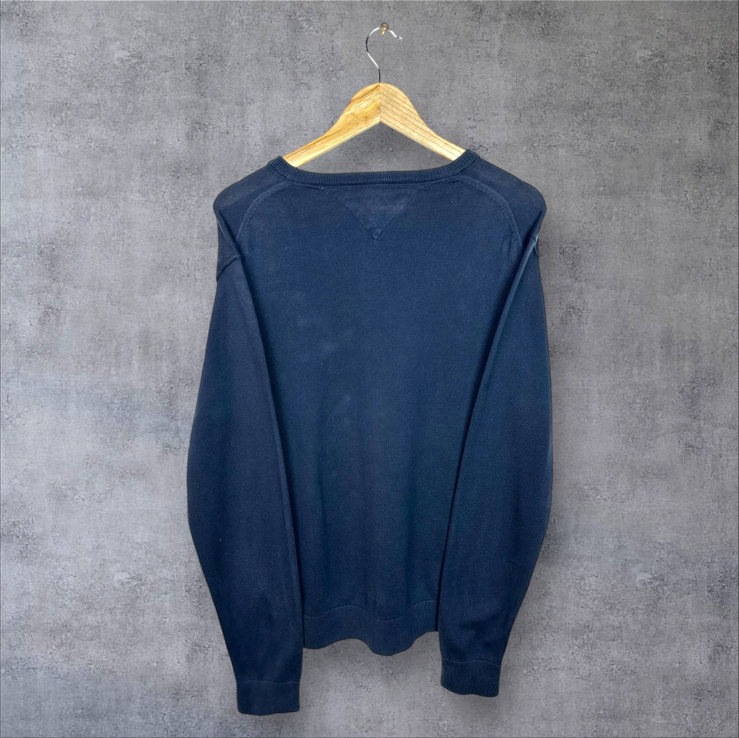 VINTAGE TOMMY HILFIGER KNIT SWEATER - L/XL