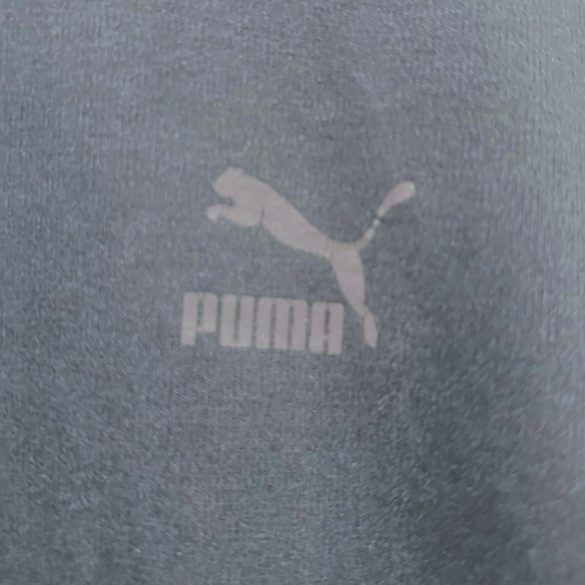 VINTAGE PUMA SWEATER - S/M