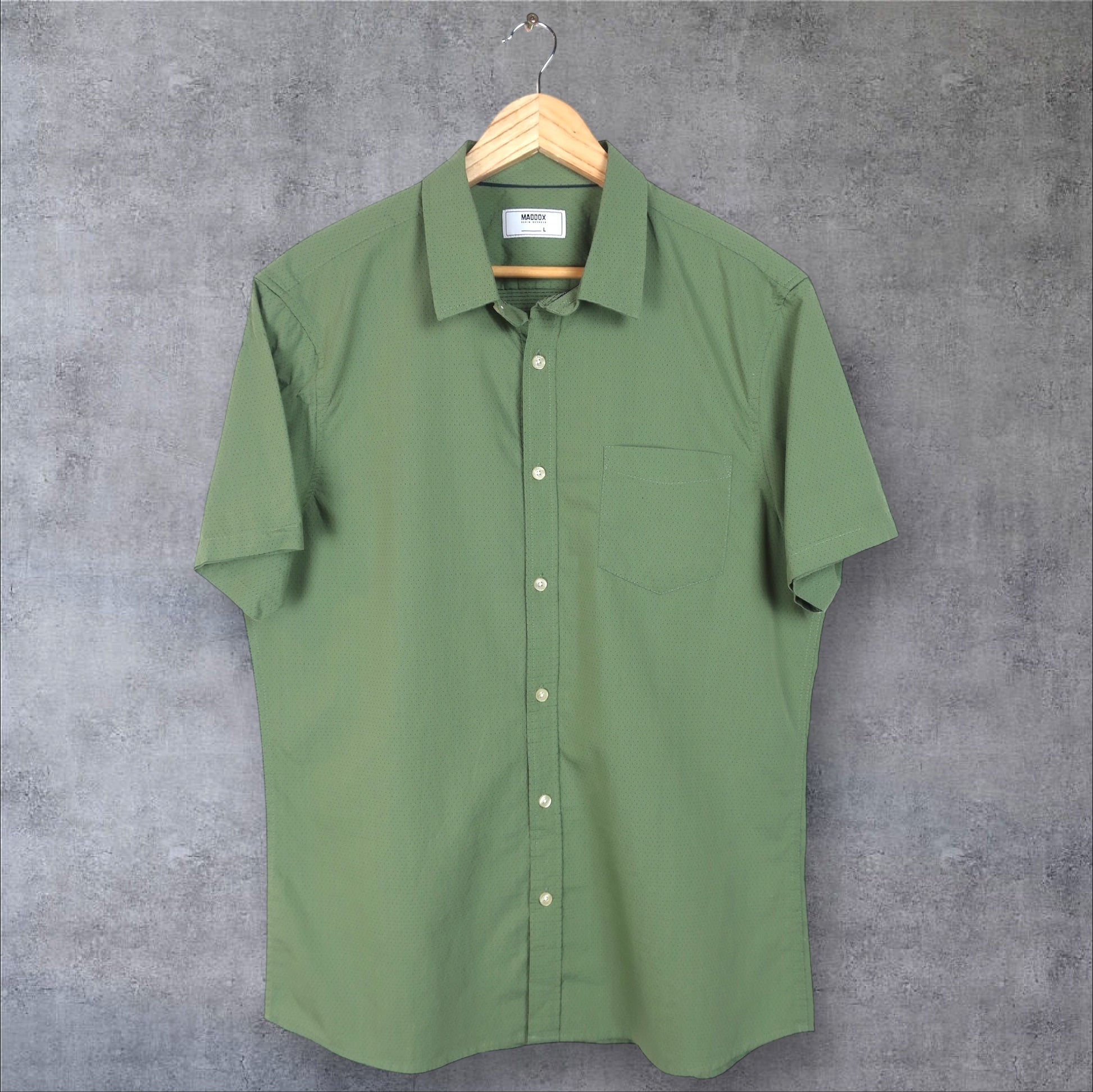 MADDOX BUTTON-UP SHIRT - L