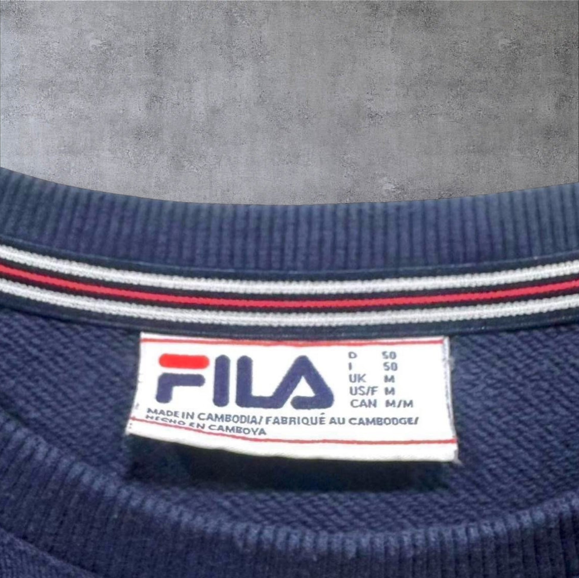 VINTAGE FILA SWEATER - M