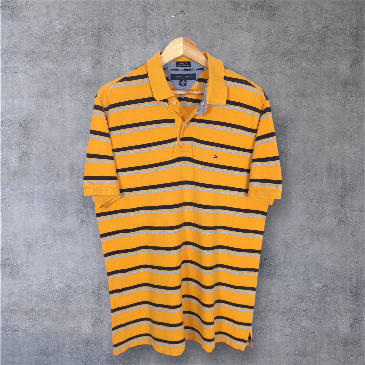 VINTAGE TOMMY HILFIGER POLO SHIRT - L