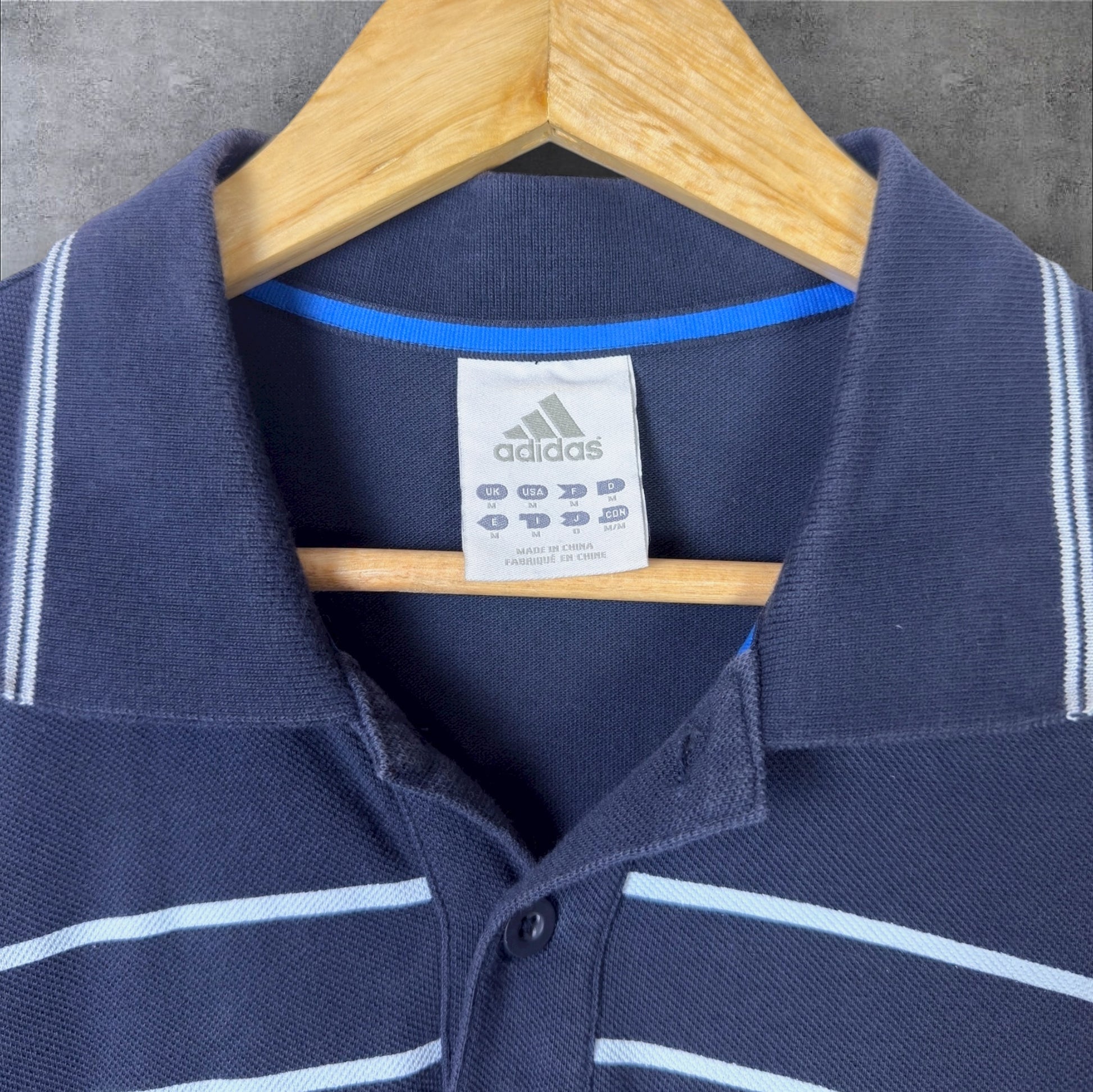 VINTAGE ADIDAS POLO SHIRT - M