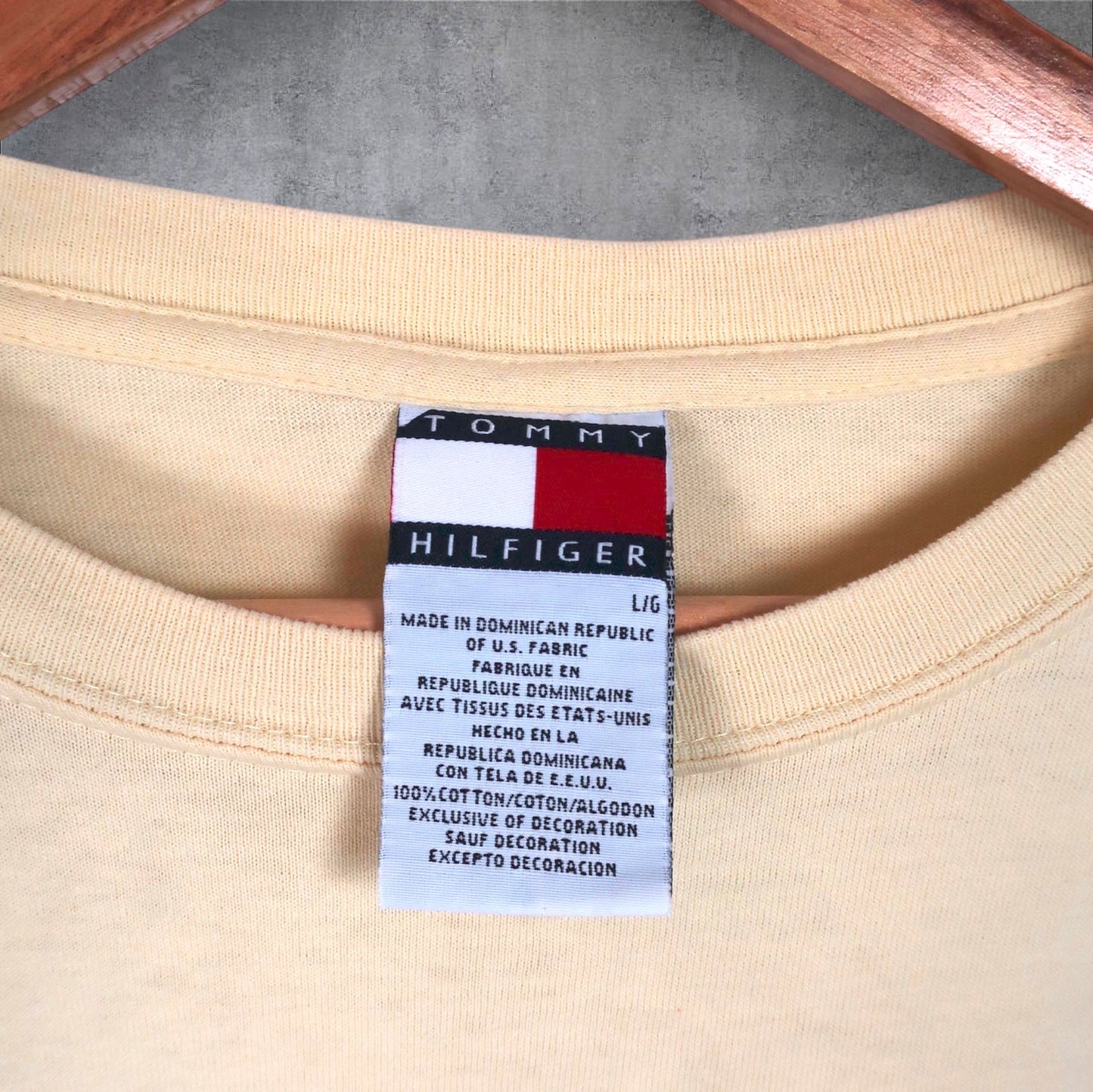 VINTAGE TOMMY HILFIGER T-SHIRT - L