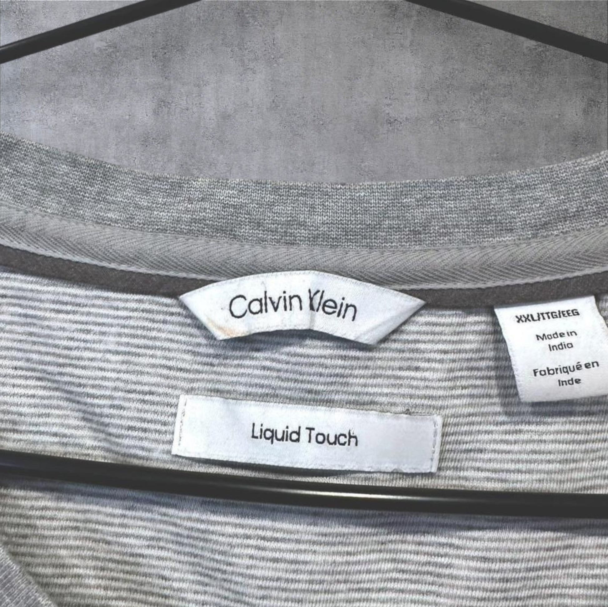 VINTAGE CALVIN KLEIN T-SHIRT - XL/XXL