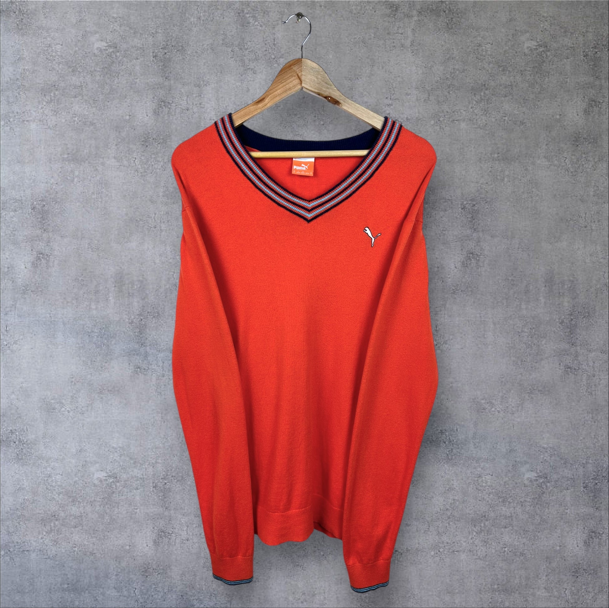 VINTAGE PUMA KNIT SWEATER - M