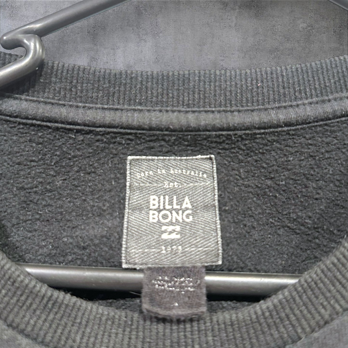 BILLABONG LONG-SLEEVE T-SHIRT - M