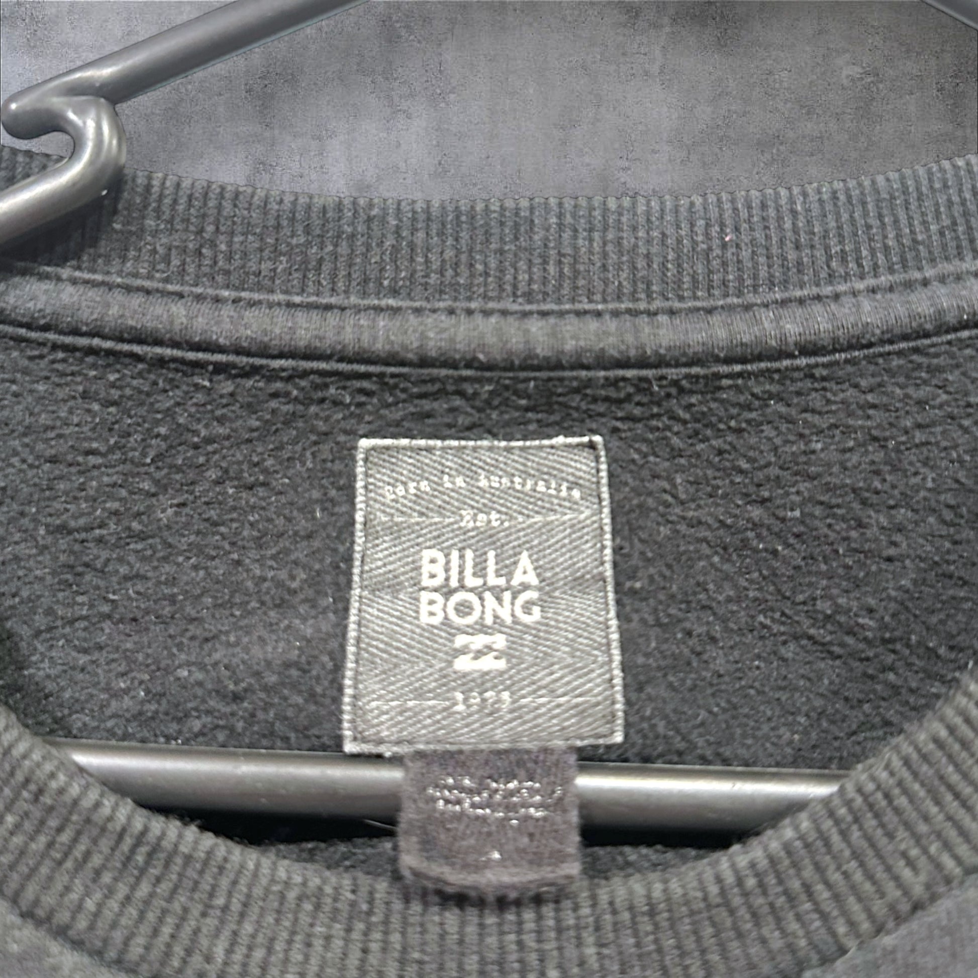 BILLABONG LONG-SLEEVE T-SHIRT - M