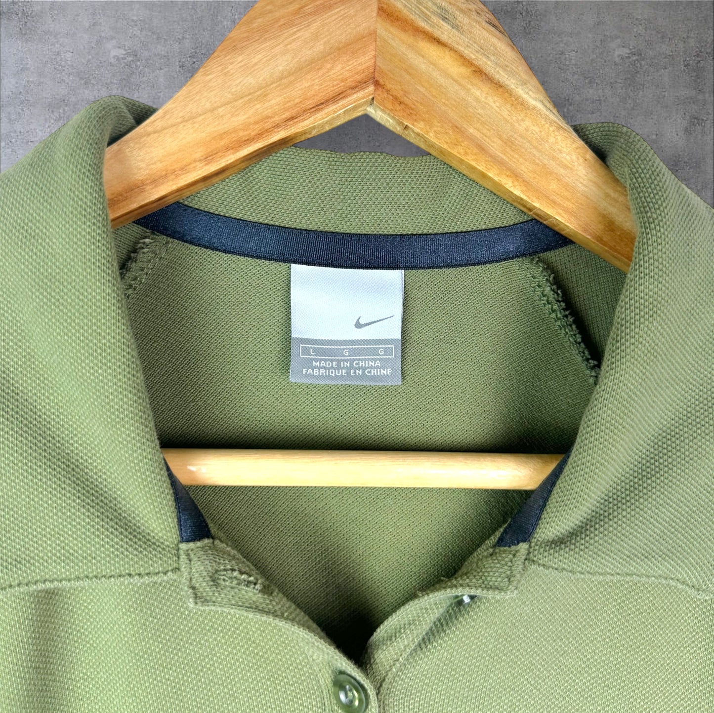 VINTAGE WMNS NIKE POLO SHIRT - L