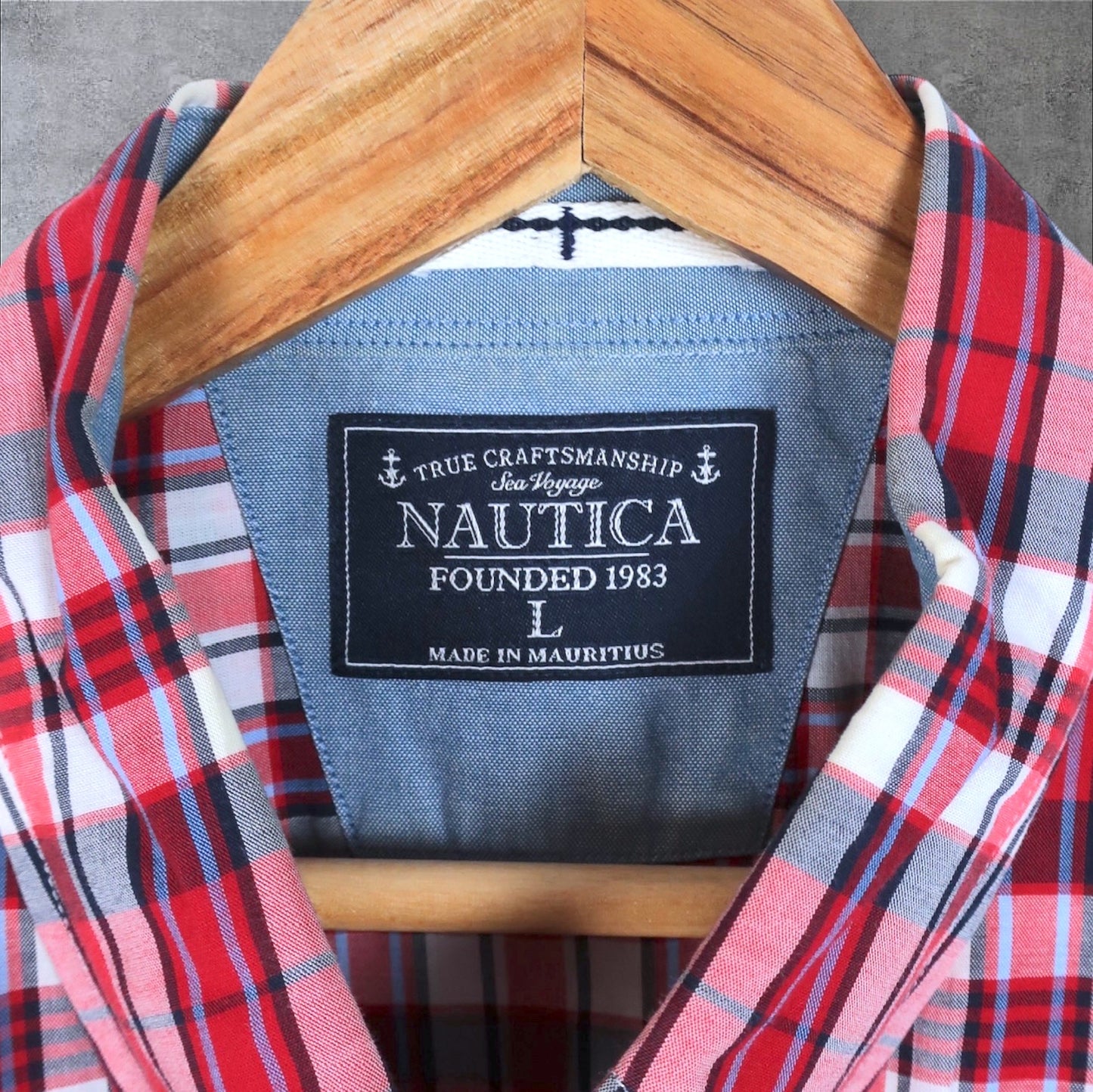 VINTAGE NAUTICA BUTTON-UP SHIRT - L