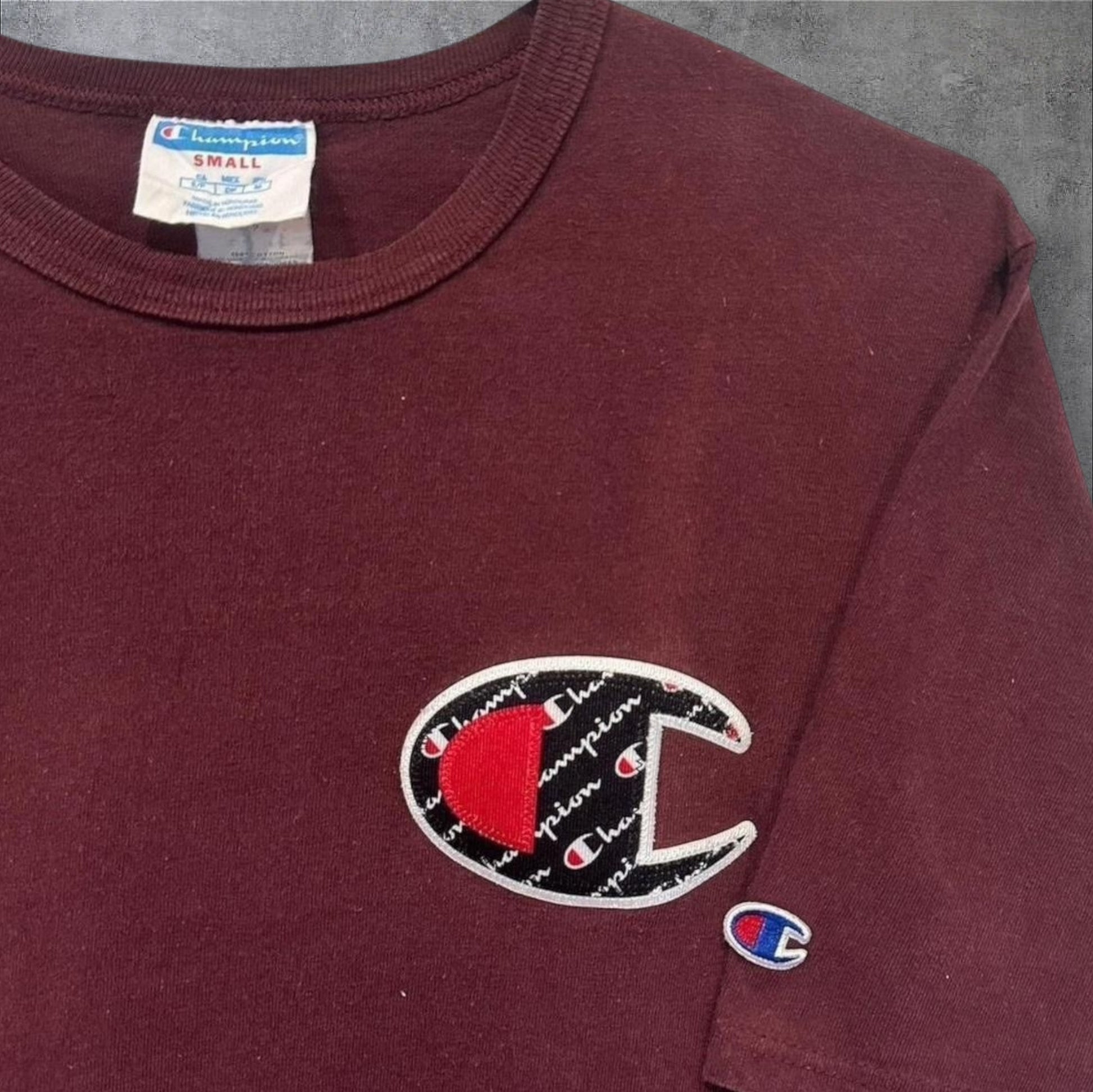 VINTAGE CHAMPION T-SHIRT - S