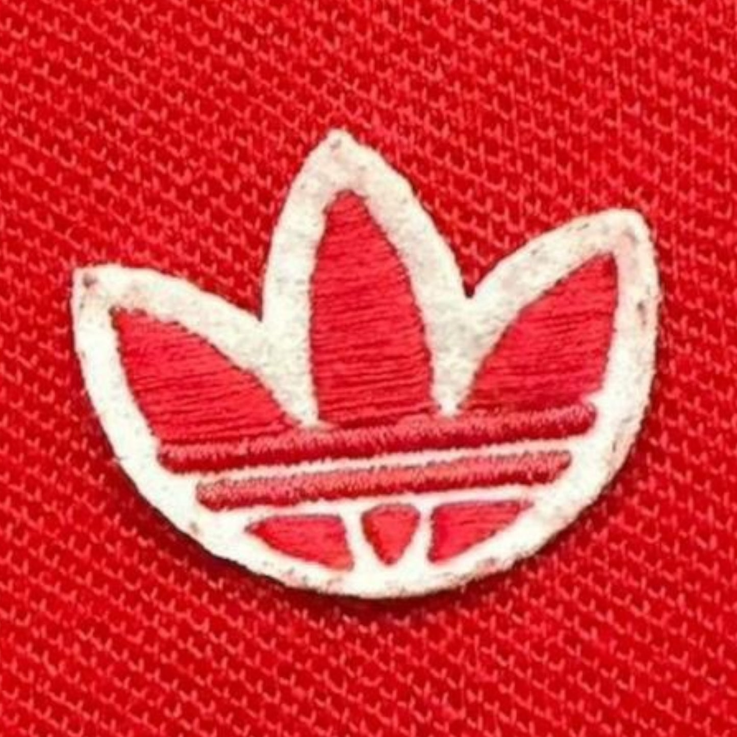 VINTAGE ADIDAS POLO SHIRT - M