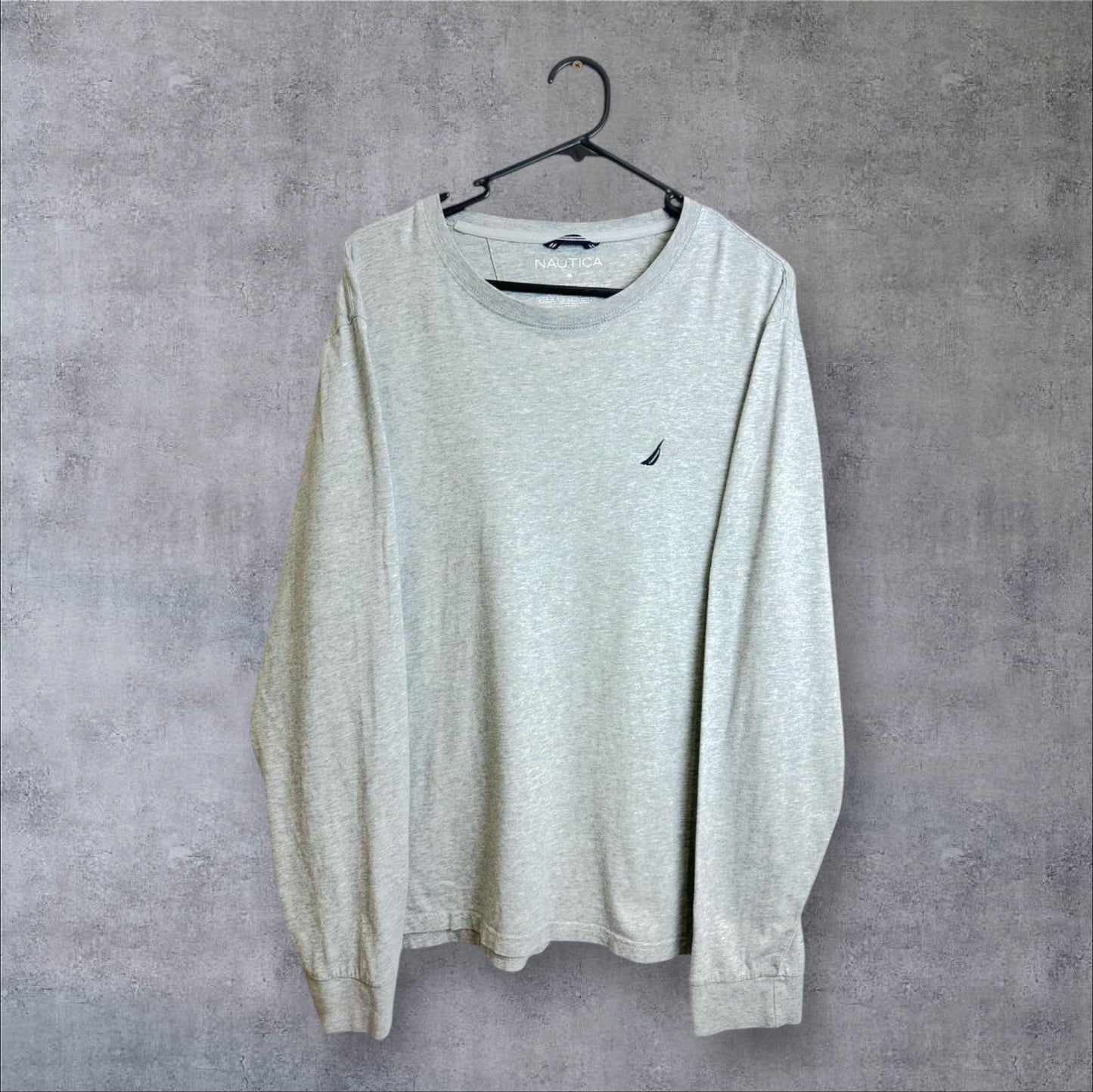 LONG-SLEEVE NAUTICA T-SHIRT - M