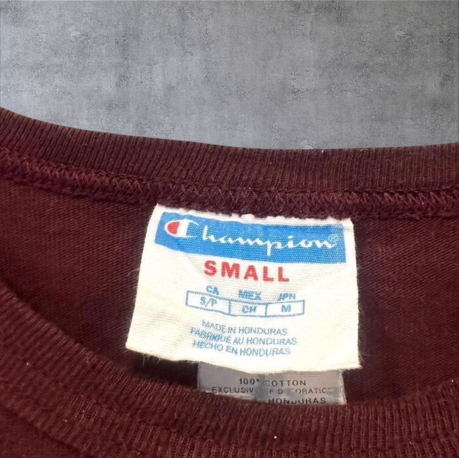 VINTAGE CHAMPION T-SHIRT - S