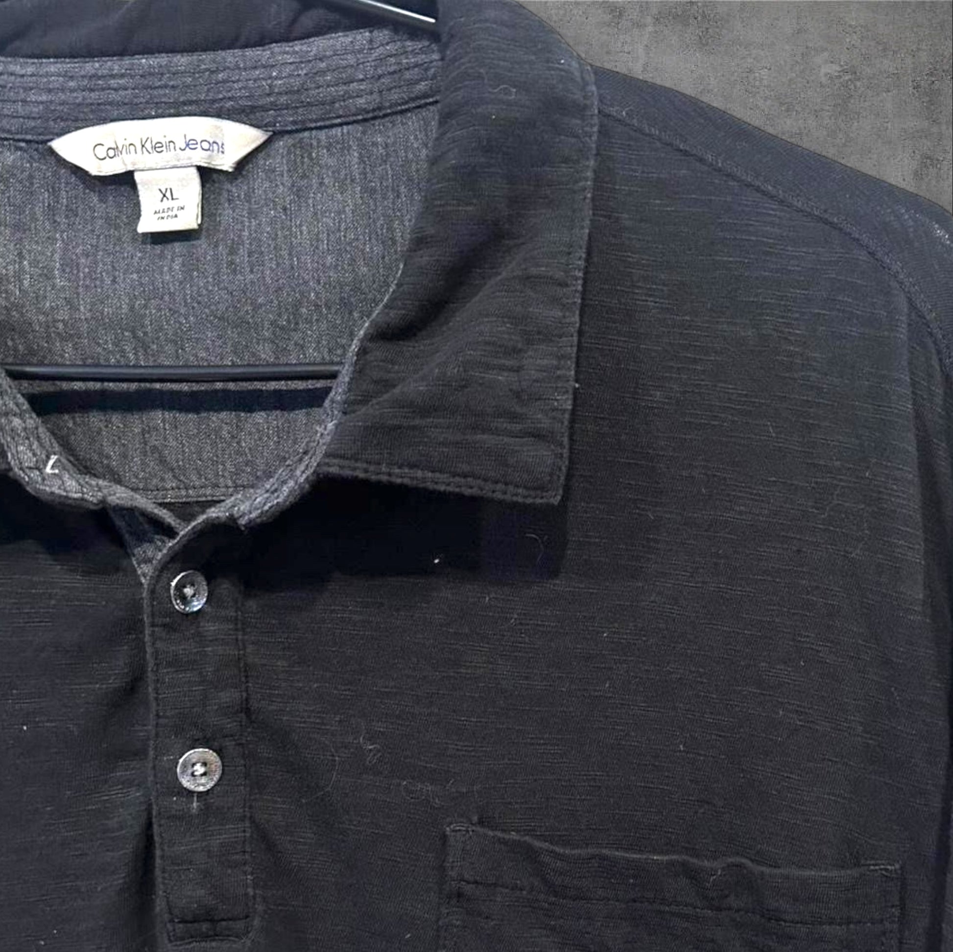 VINTAGE CALVIN KLEIN POLO SHIRT - L/XL