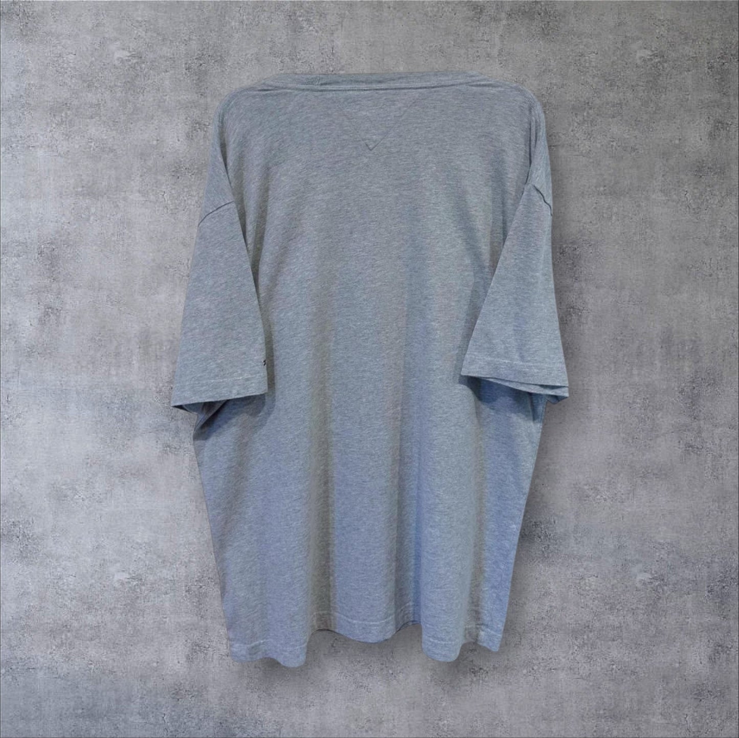 VINTAGE TOMMY HILFIGER T-SHIRT - L