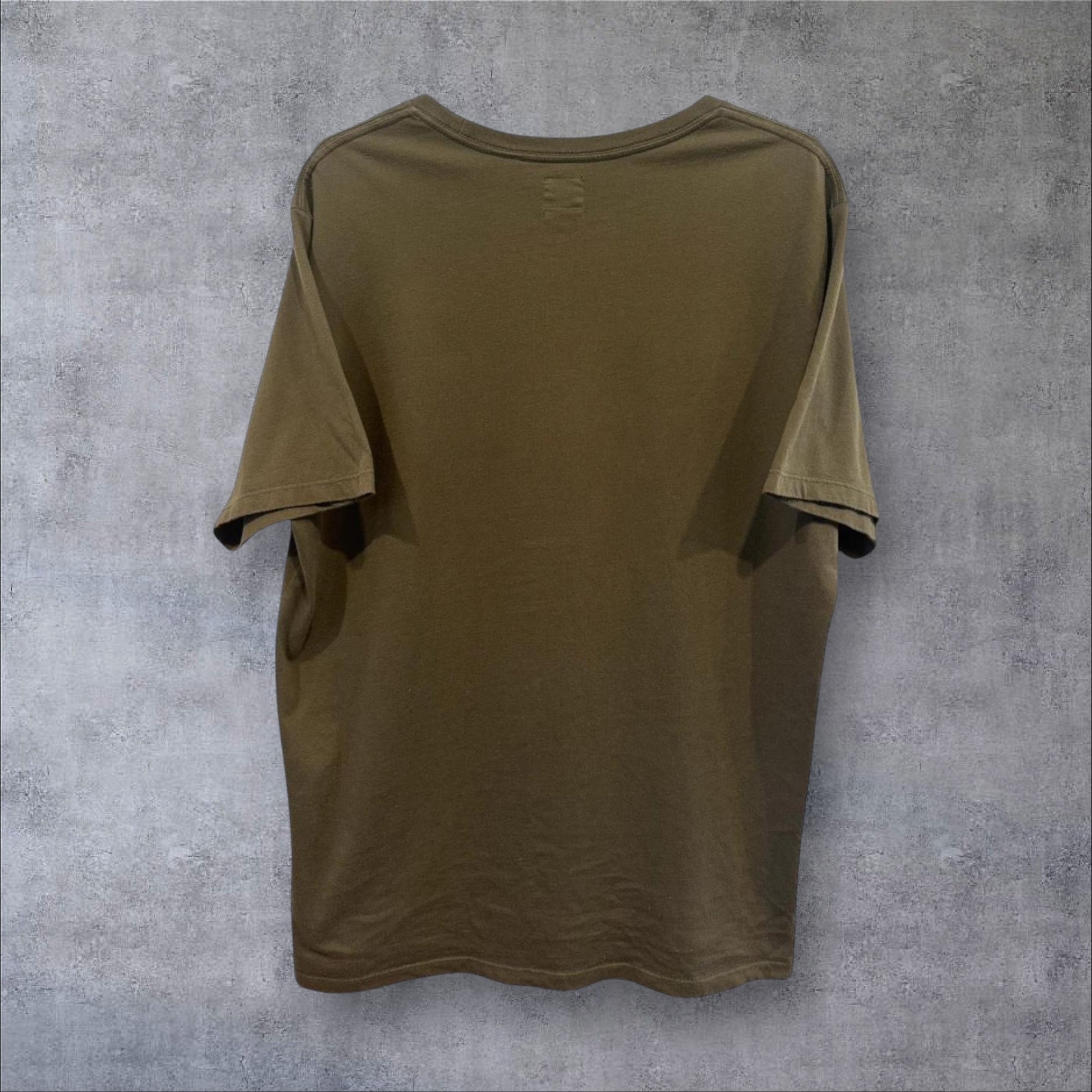 VINTAGE LEVI'S T-SHIRT - L