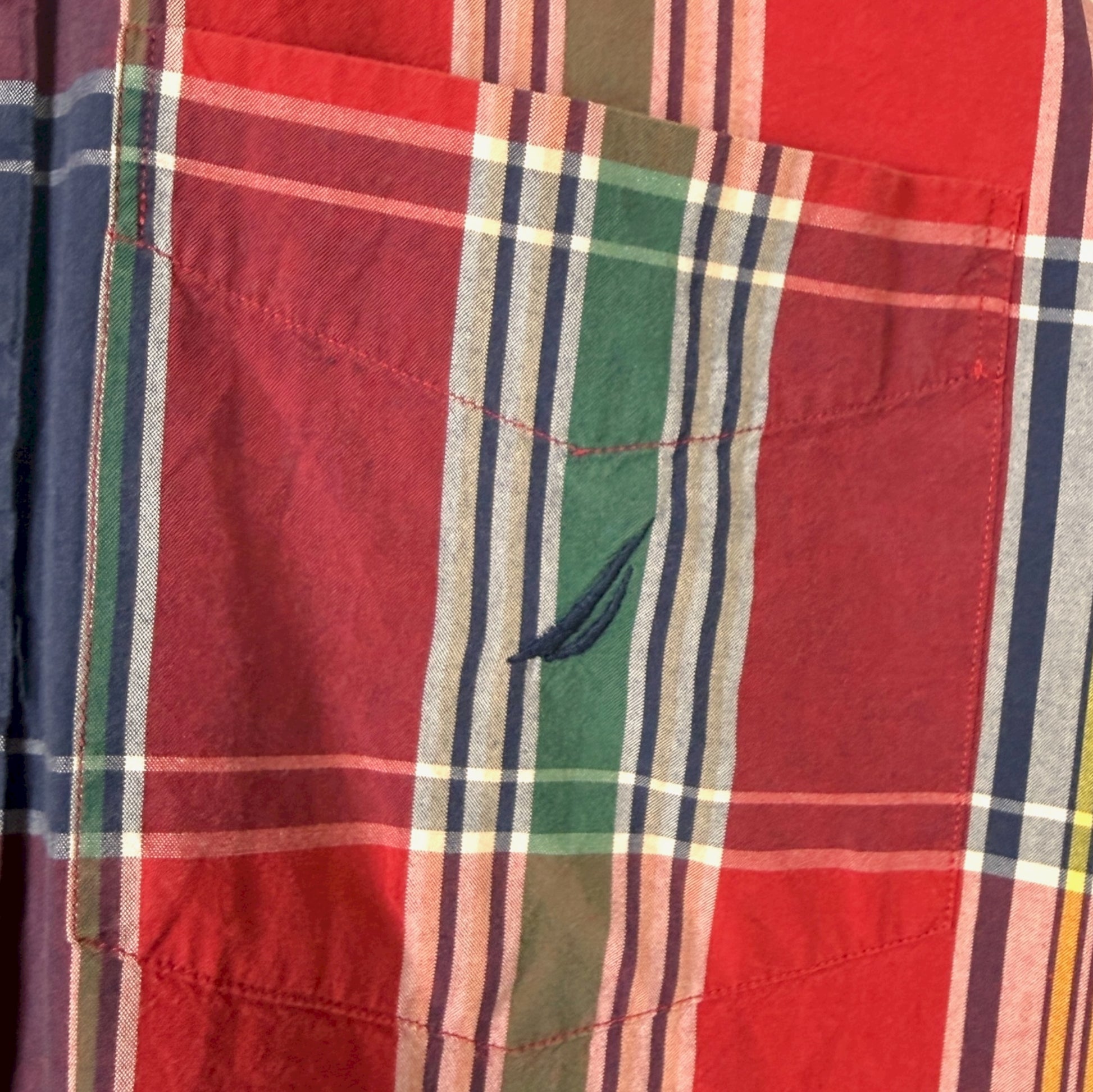 VINTAGE NAUTICA BUTTON-UP SHIRT - XL