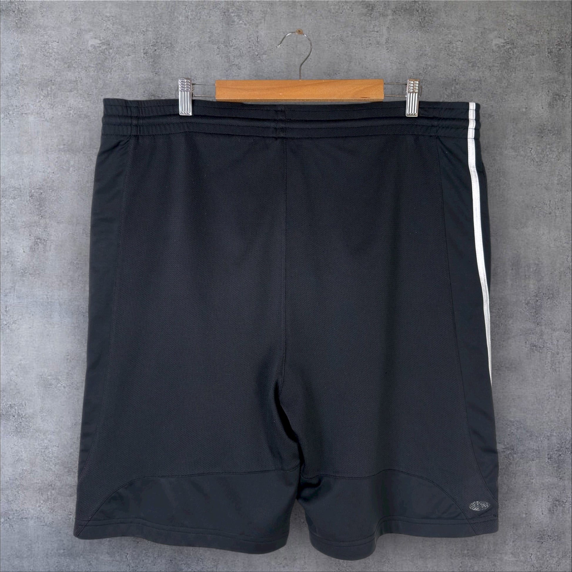 VINTAGE ADIDAS TRACK SHORTS - XL