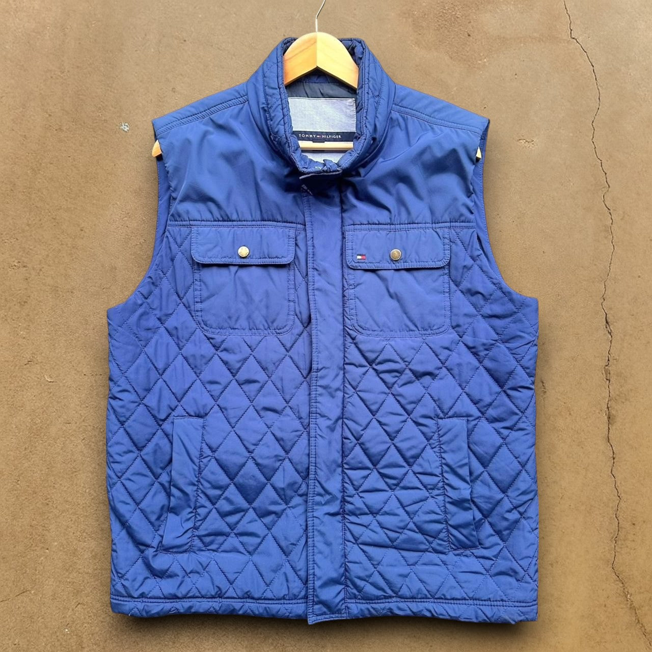 VINTAGE TOMMY HILFIGER PUFFER VEST - L