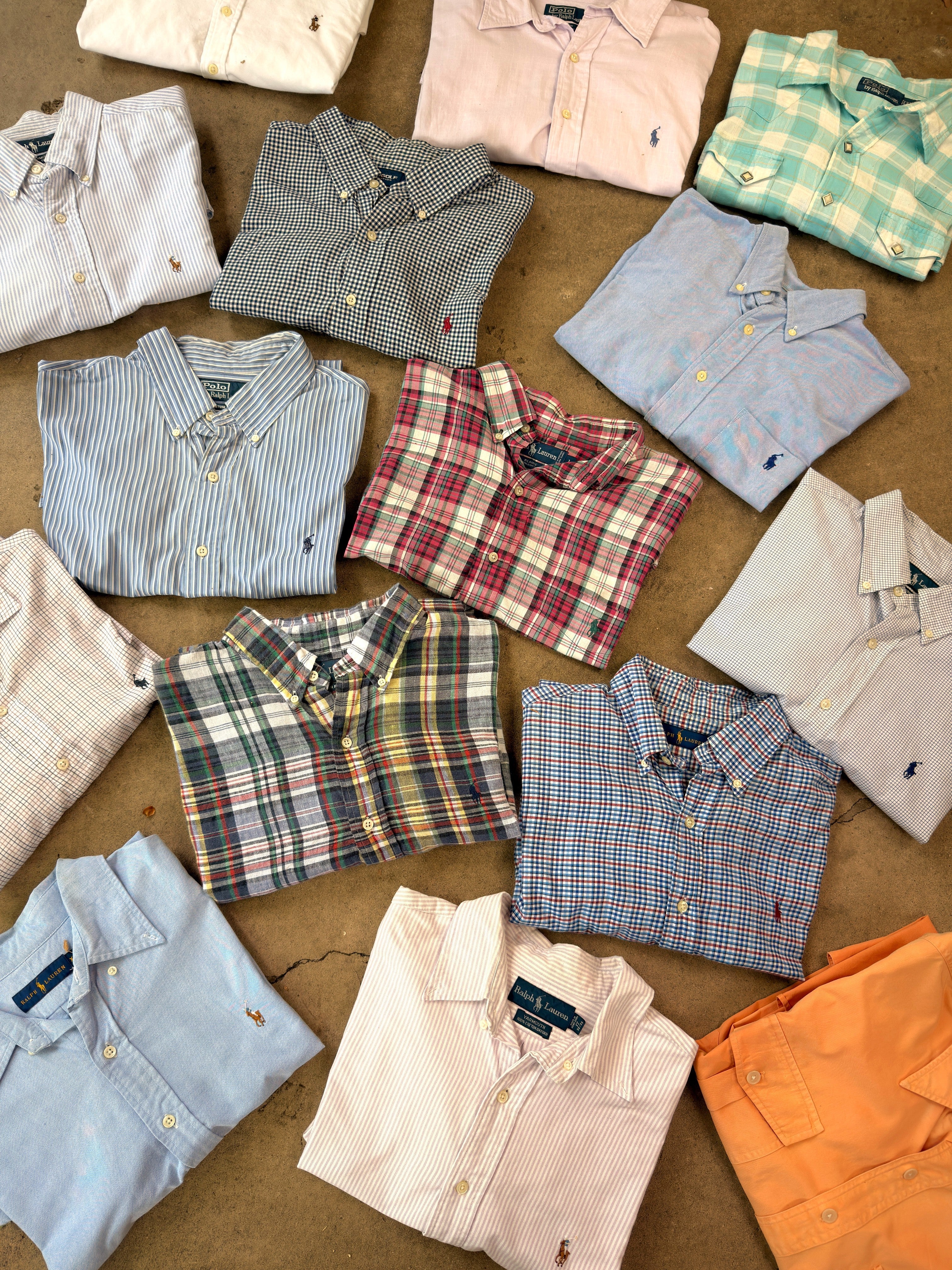 WOMEN'S BUTTON-UPS