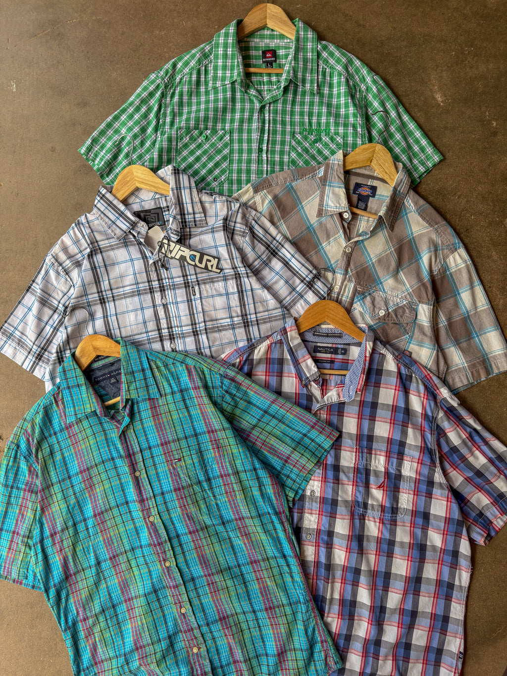 BUTTON-UPS