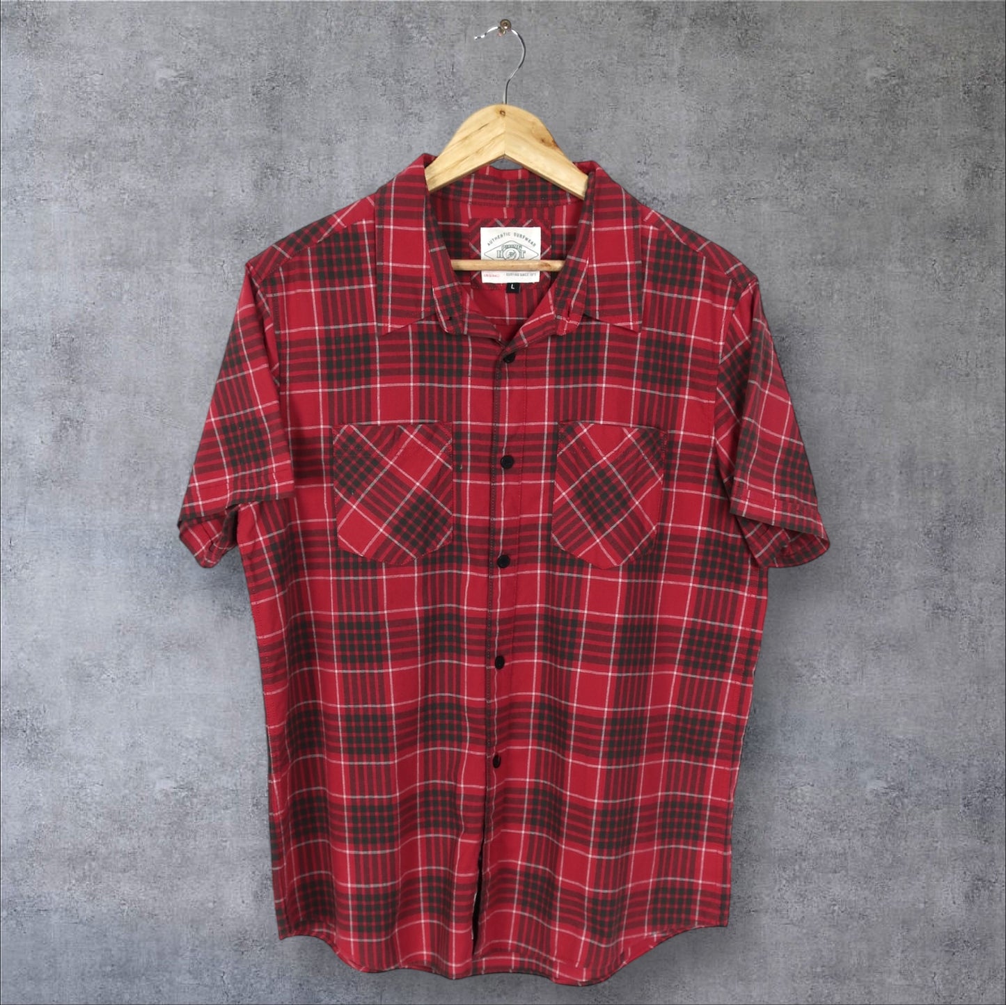 PIPING HOT BUTTON-UP SHIRT - M/L