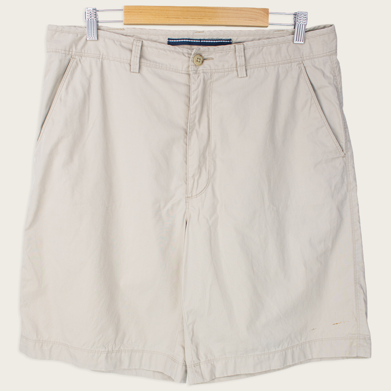 00's Nautica Tailored Shorts - 36"