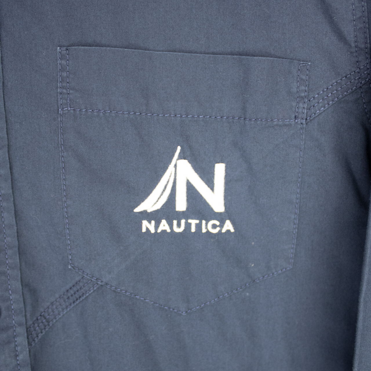 VINTAGE LONG-SLEEVE NAUTICA BUTTON-UP SHIRT - S