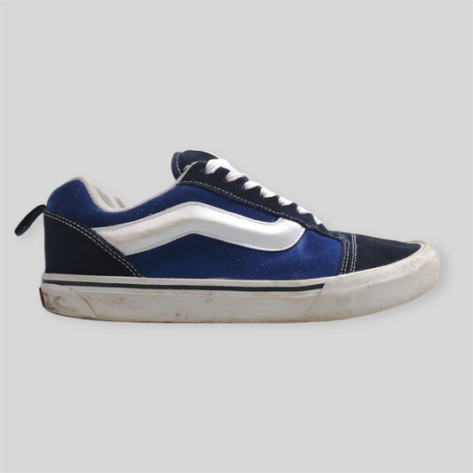 NAVY BLUE VANS KNU SKOOLS - SIZE 11